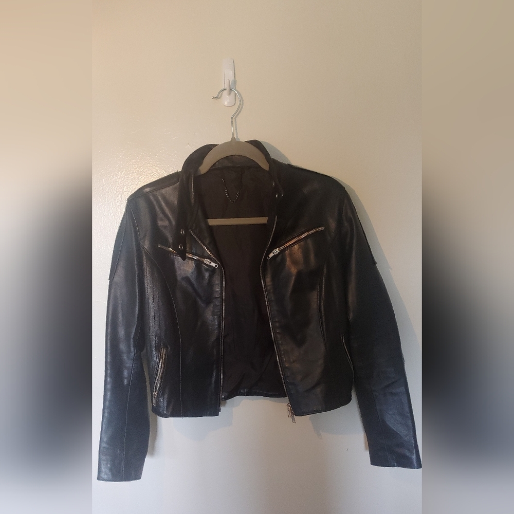 Peruzzi Vintage Black Leather Jacket